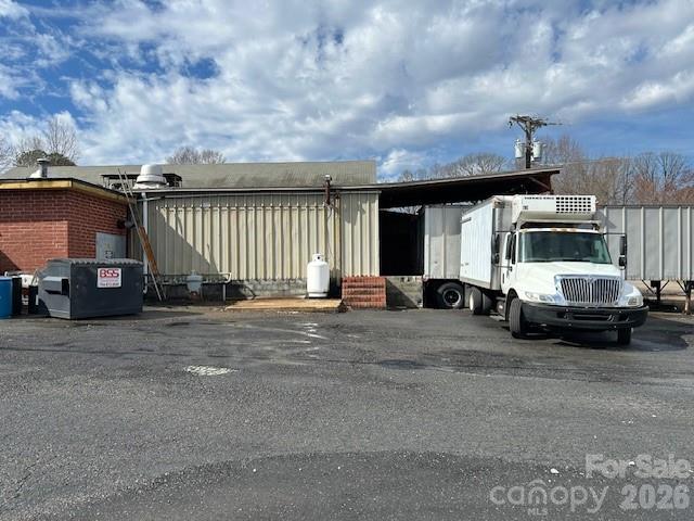 203 E 29th Street