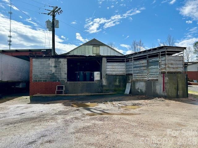 203 E 29th Street