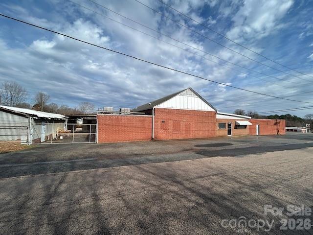 203 E 29th Street