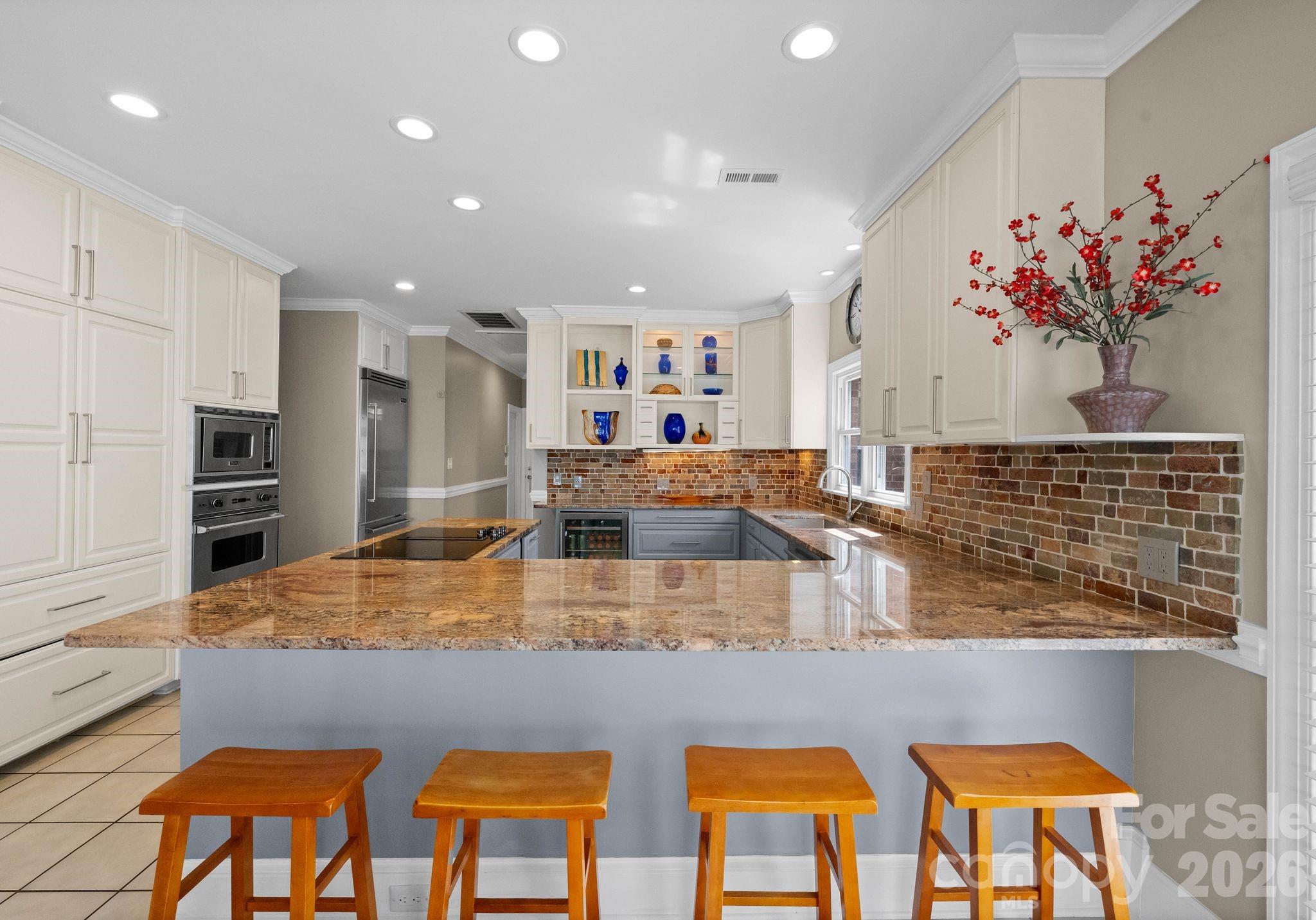 15236 Elena Drive Unit: 3