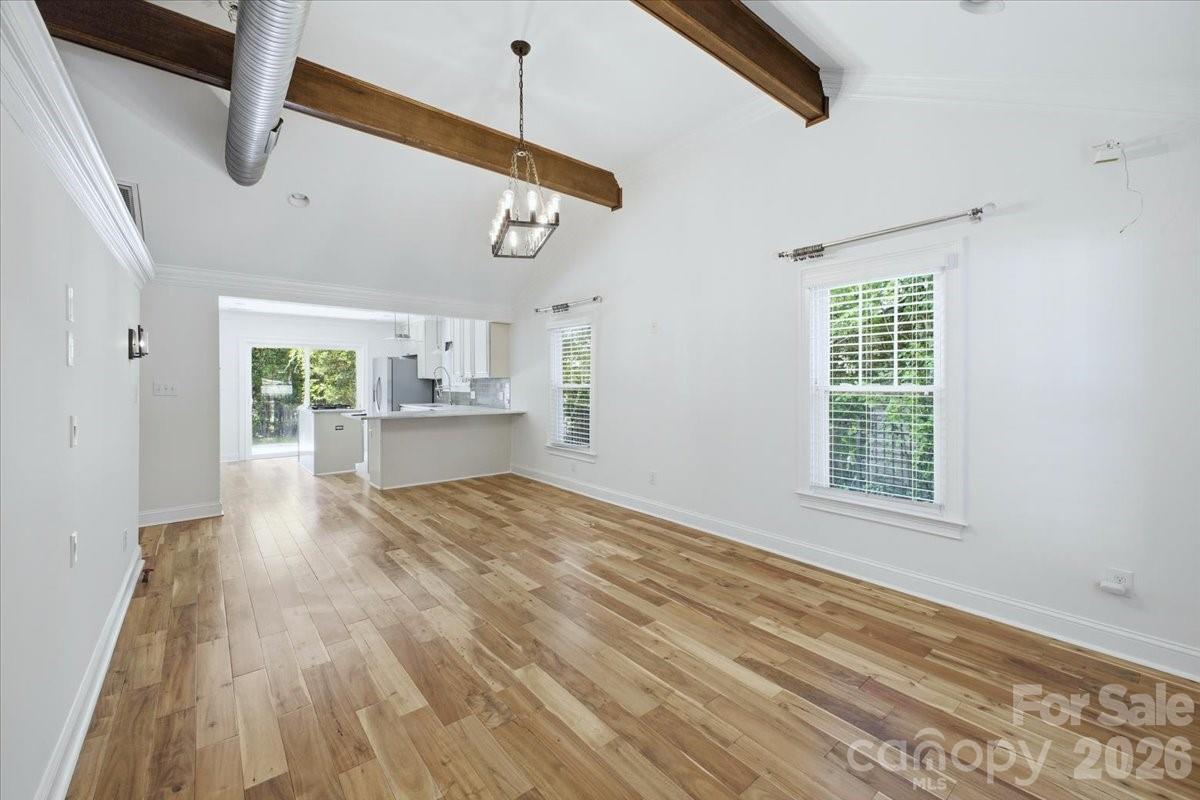 813 Walnut Avenue