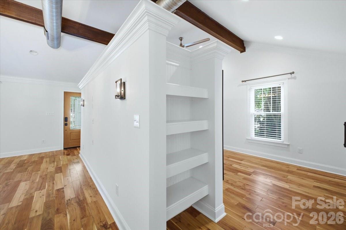 813 Walnut Avenue