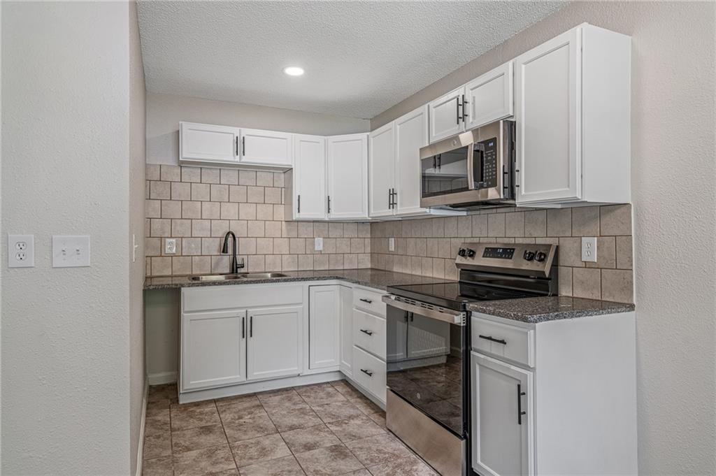 439 N Walnut Street