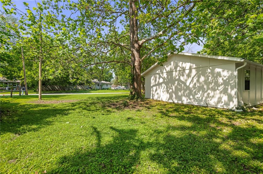 439 N Walnut Street