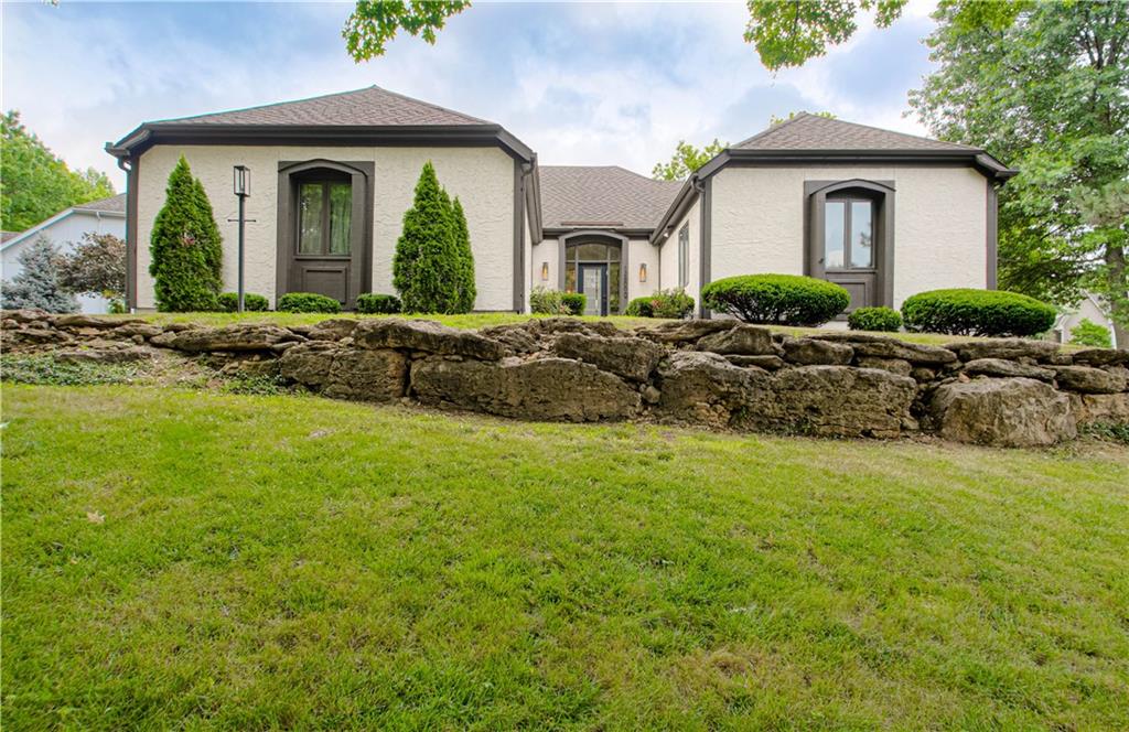 12600 Mohawk Lane