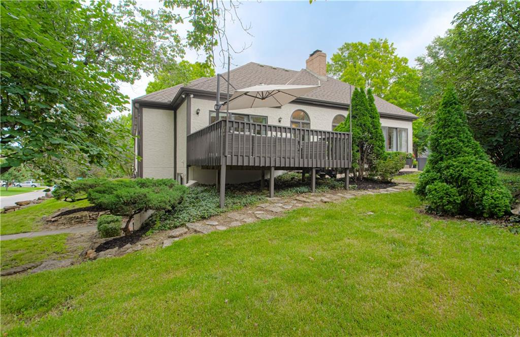12600 Mohawk Lane