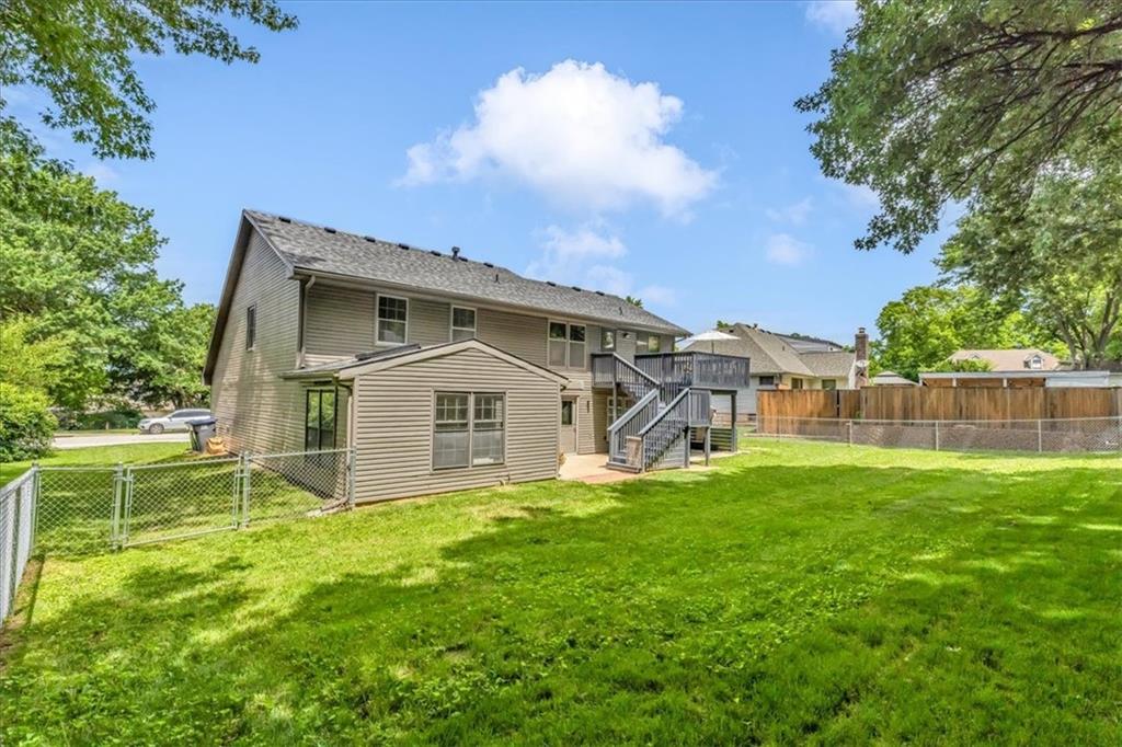 607 SW Murray Road