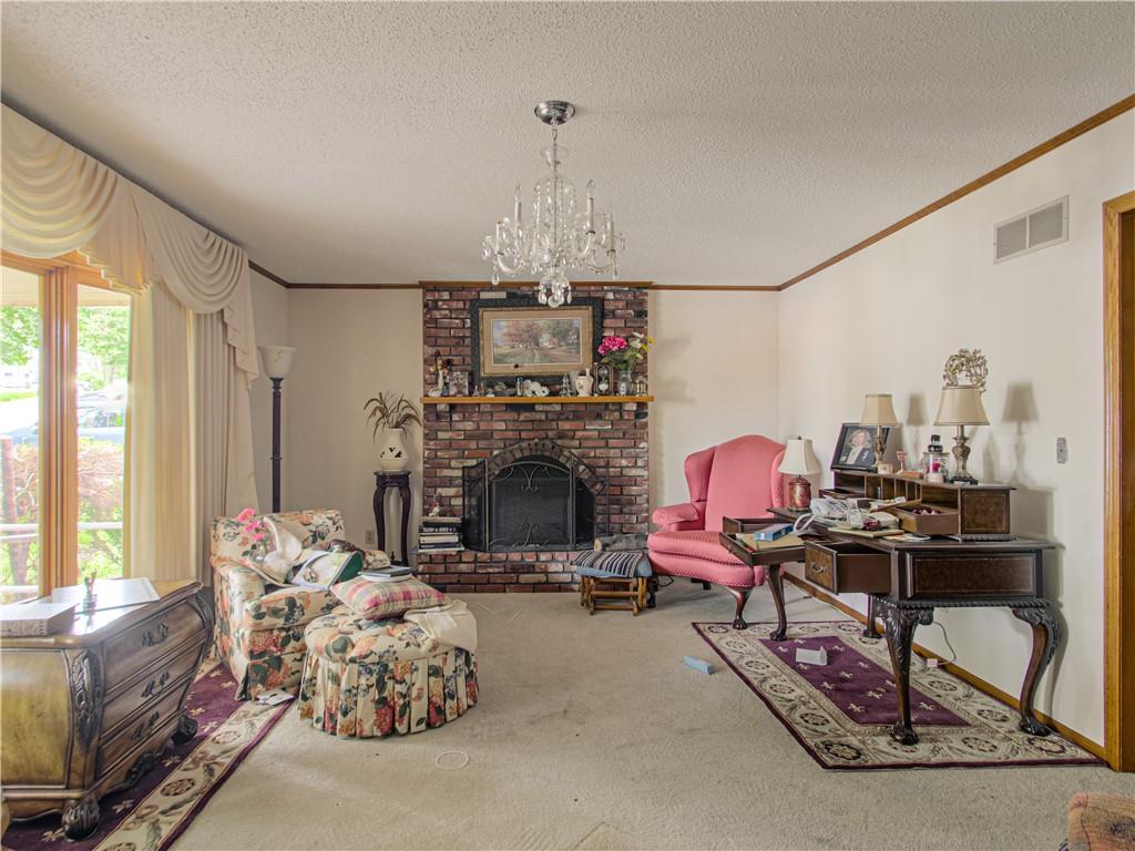 18377 Pleasant View Drive