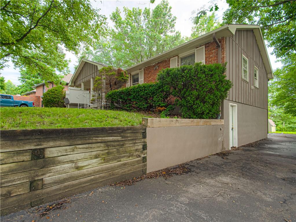 18377 Pleasant View Drive