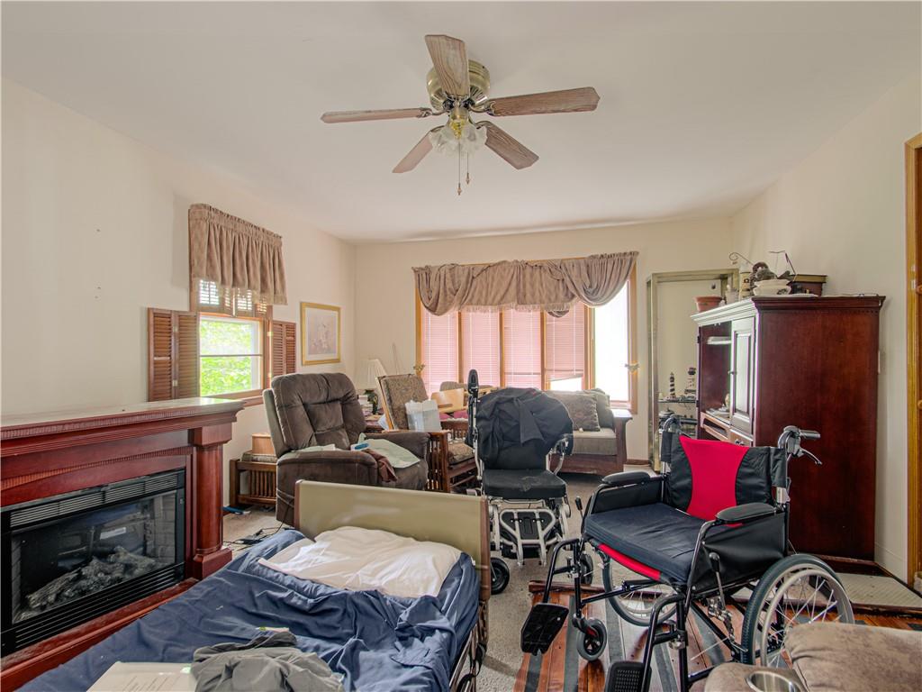 18377 Pleasant View Drive
