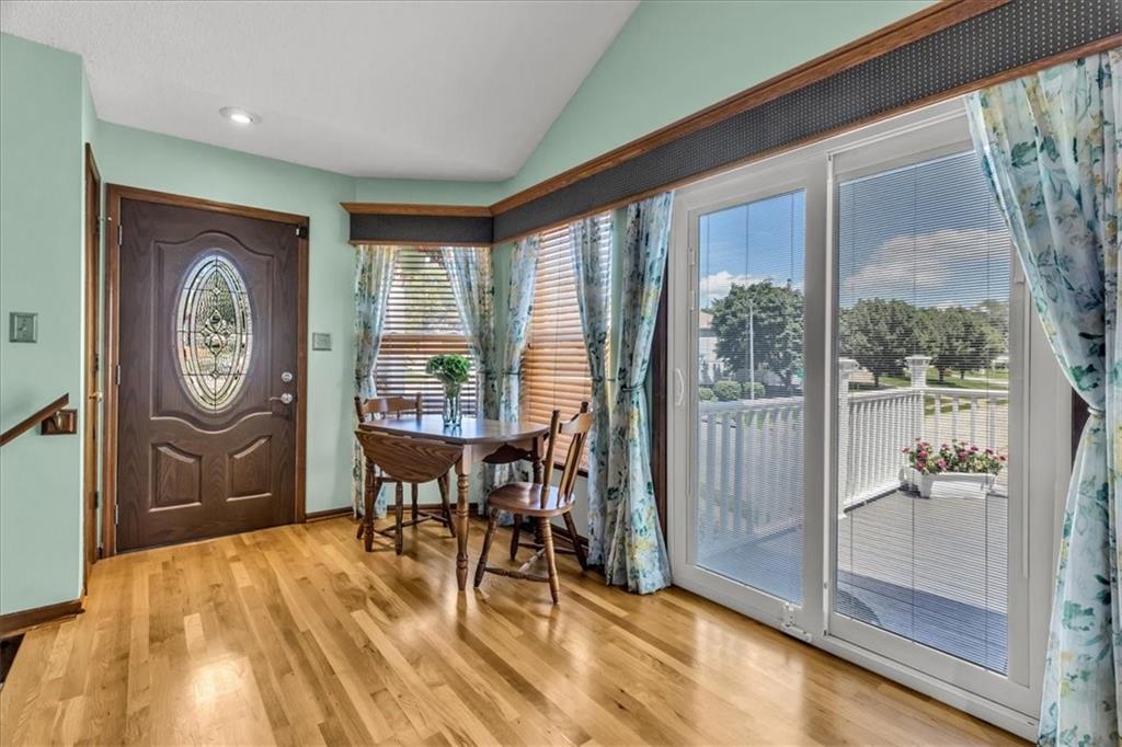 1401 NW Birdseye Court