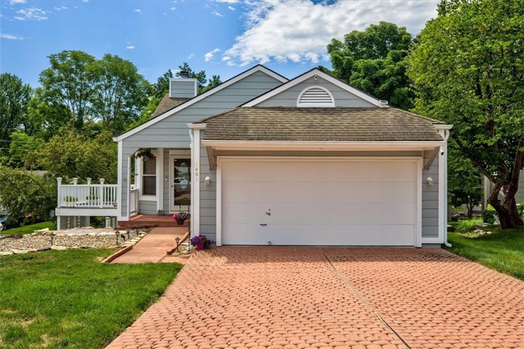 1401 NW Birdseye Court