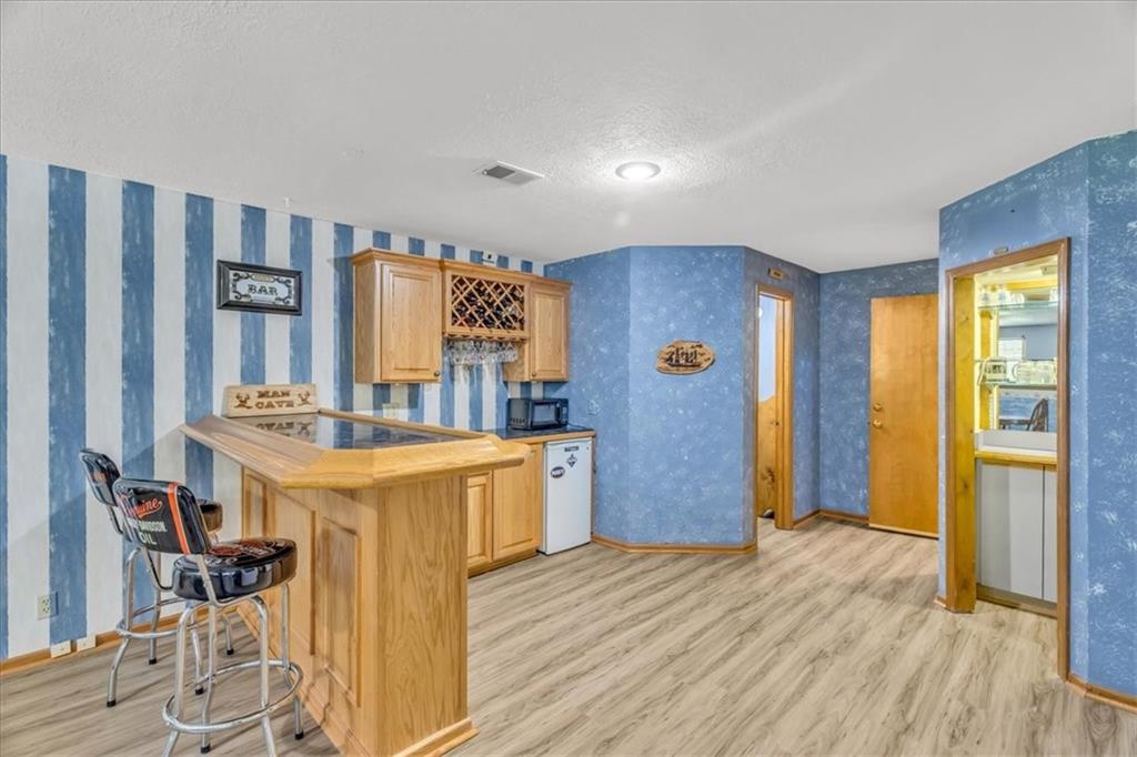 1401 NW Birdseye Court