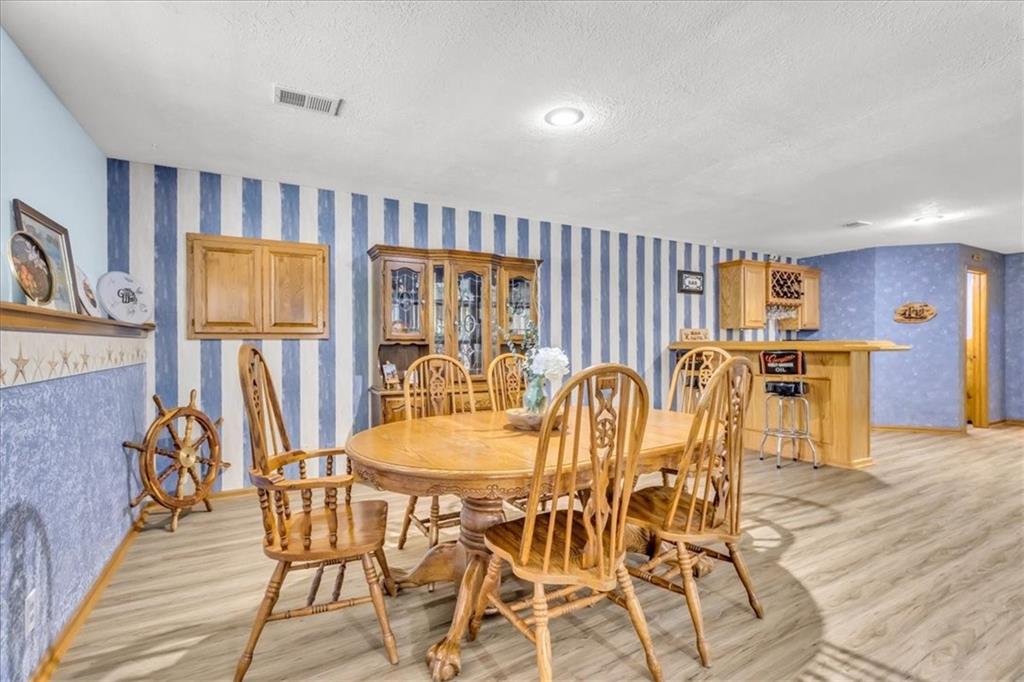 1401 NW Birdseye Court