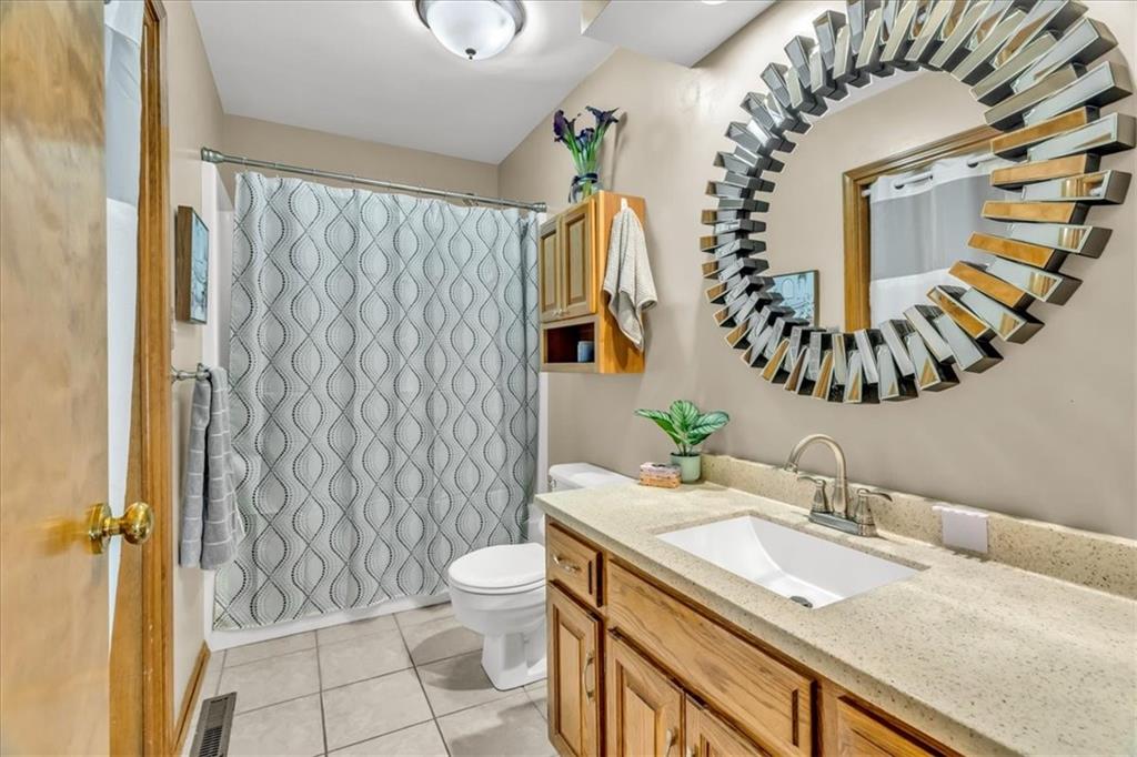 1401 NW Birdseye Court
