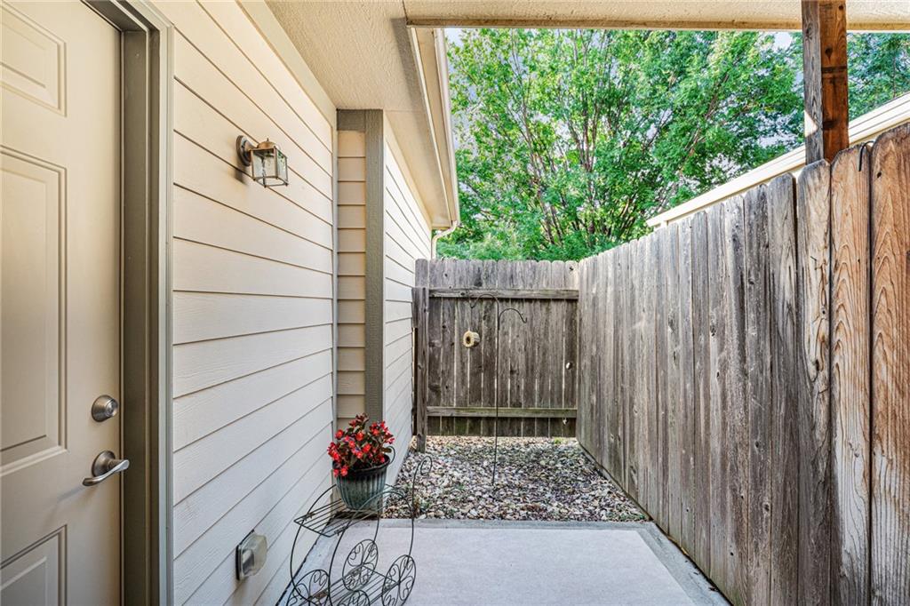 1470 Legends Circle
