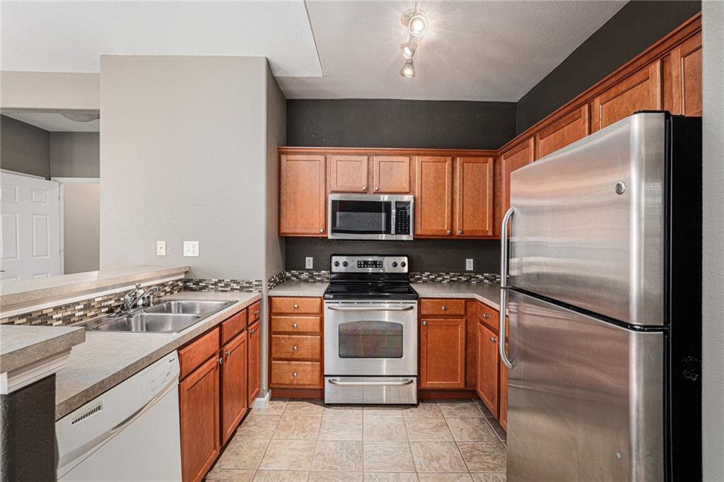 1470 Legends Circle