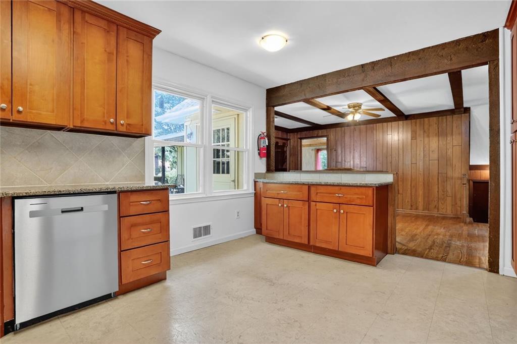 8100 W 98TH Street