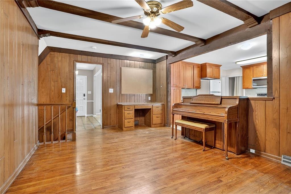 8100 W 98TH Street