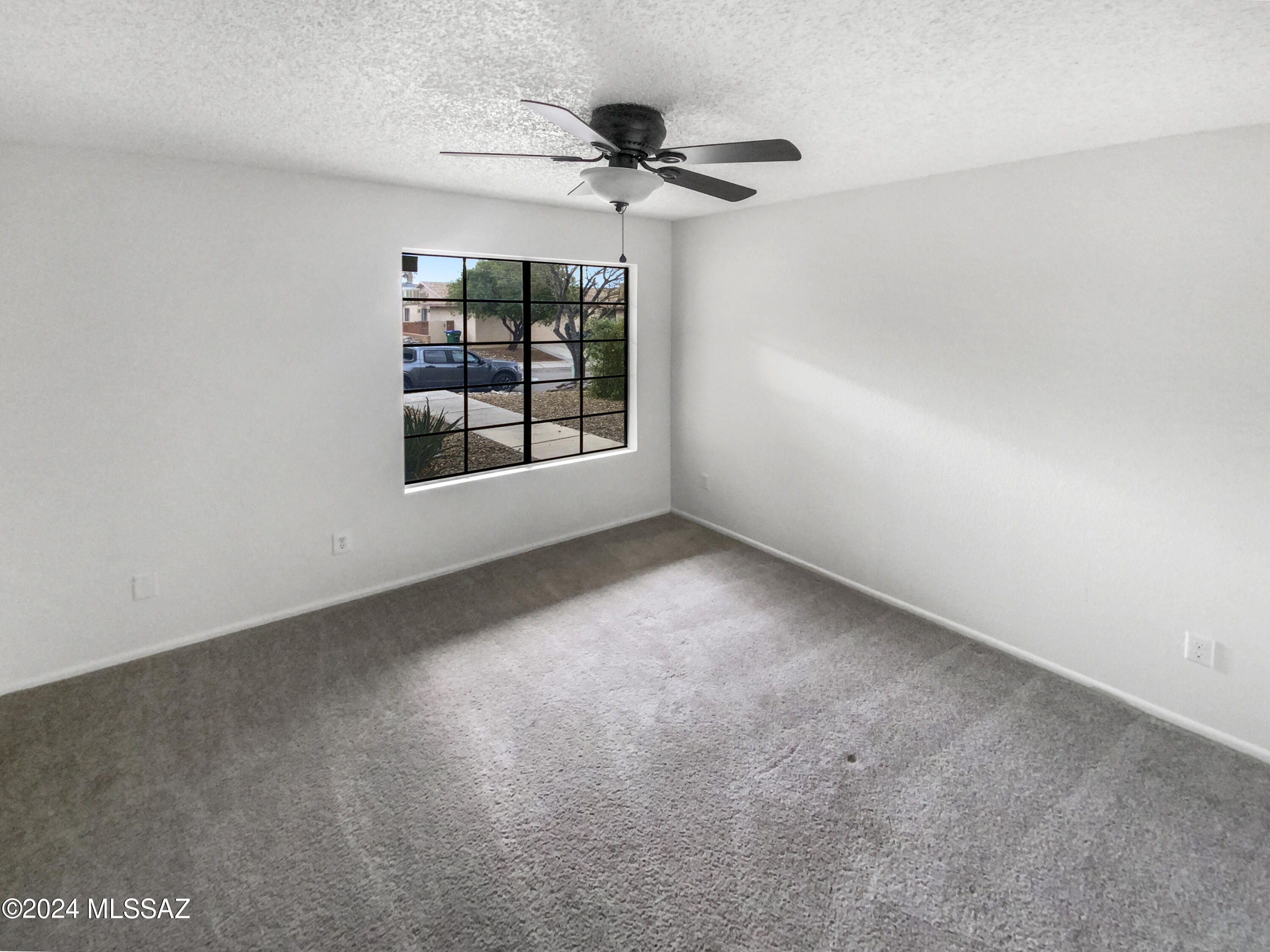4744 W Tansy Way