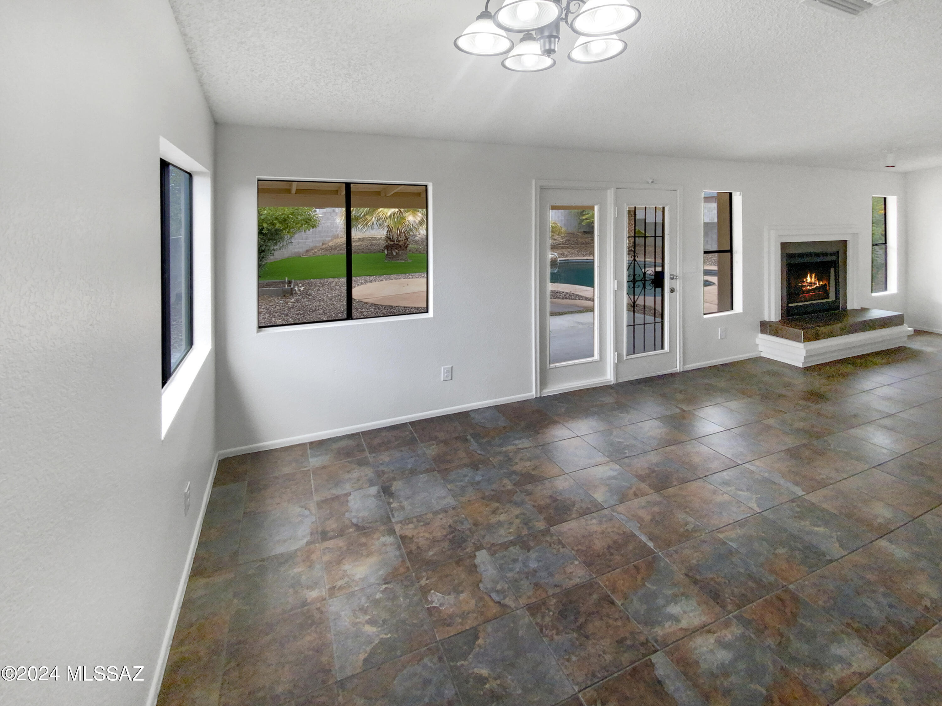 4744 W Tansy Way
