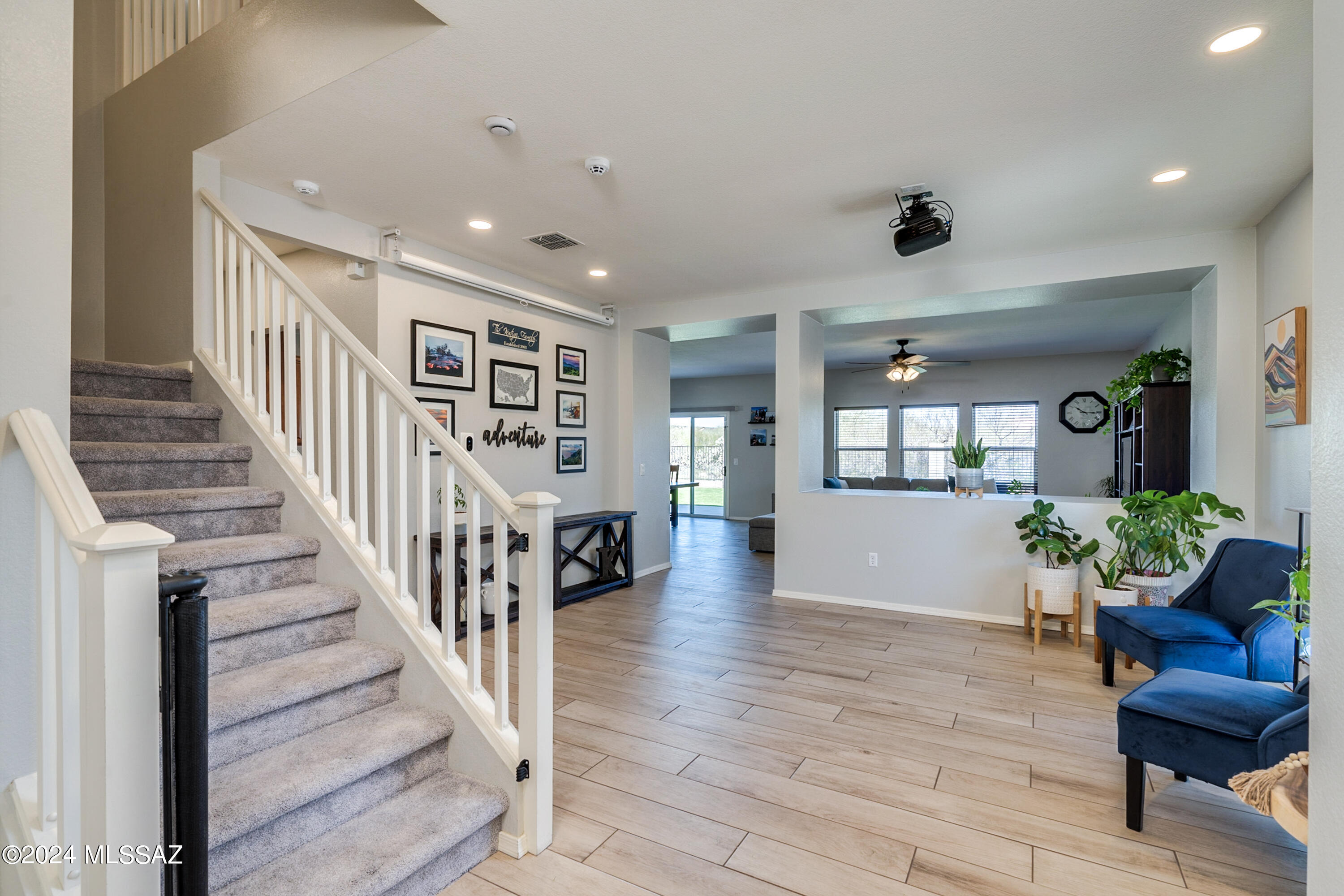 1168 W Camino Hombre Viejo