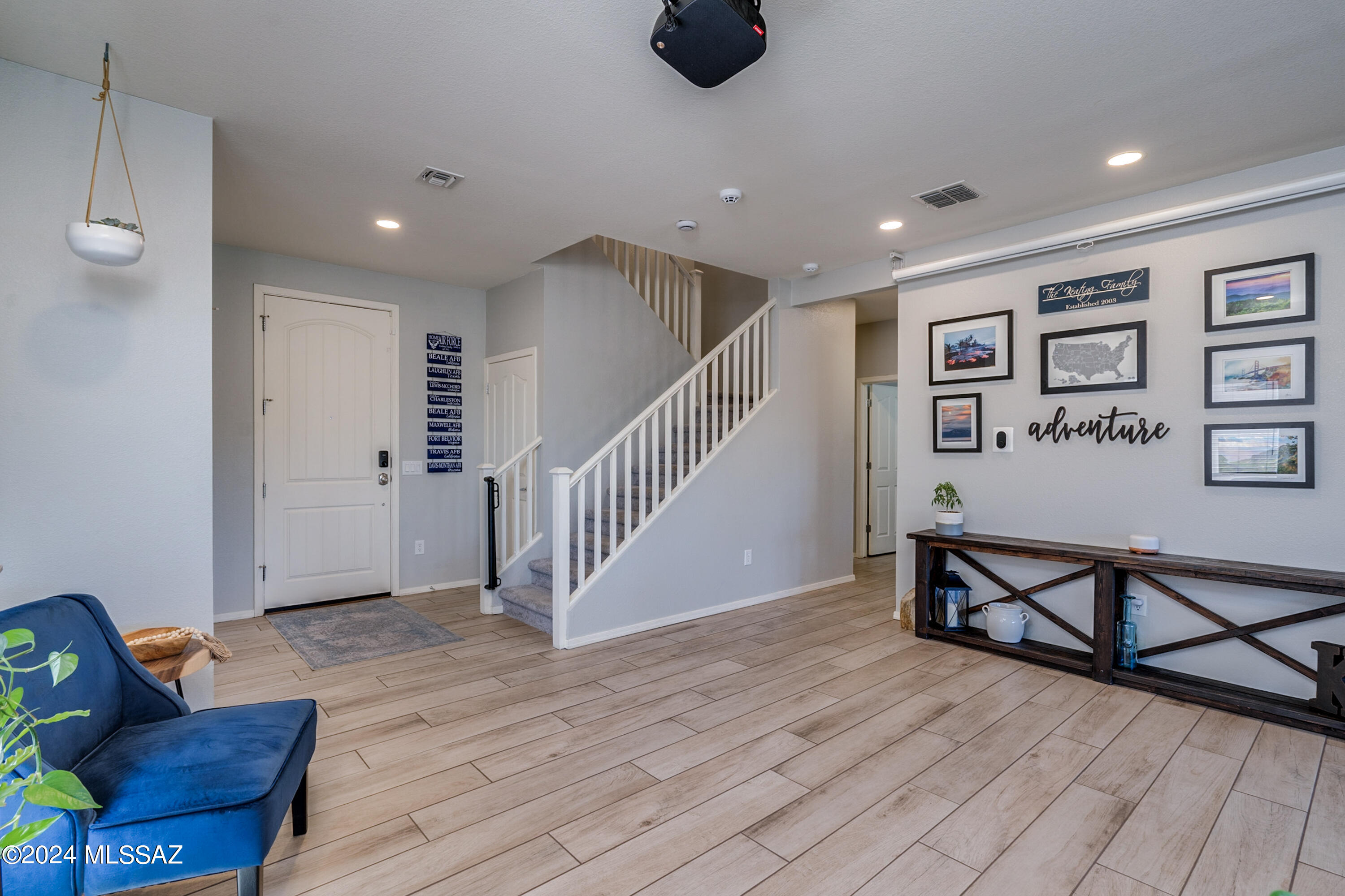 1168 W Camino Hombre Viejo