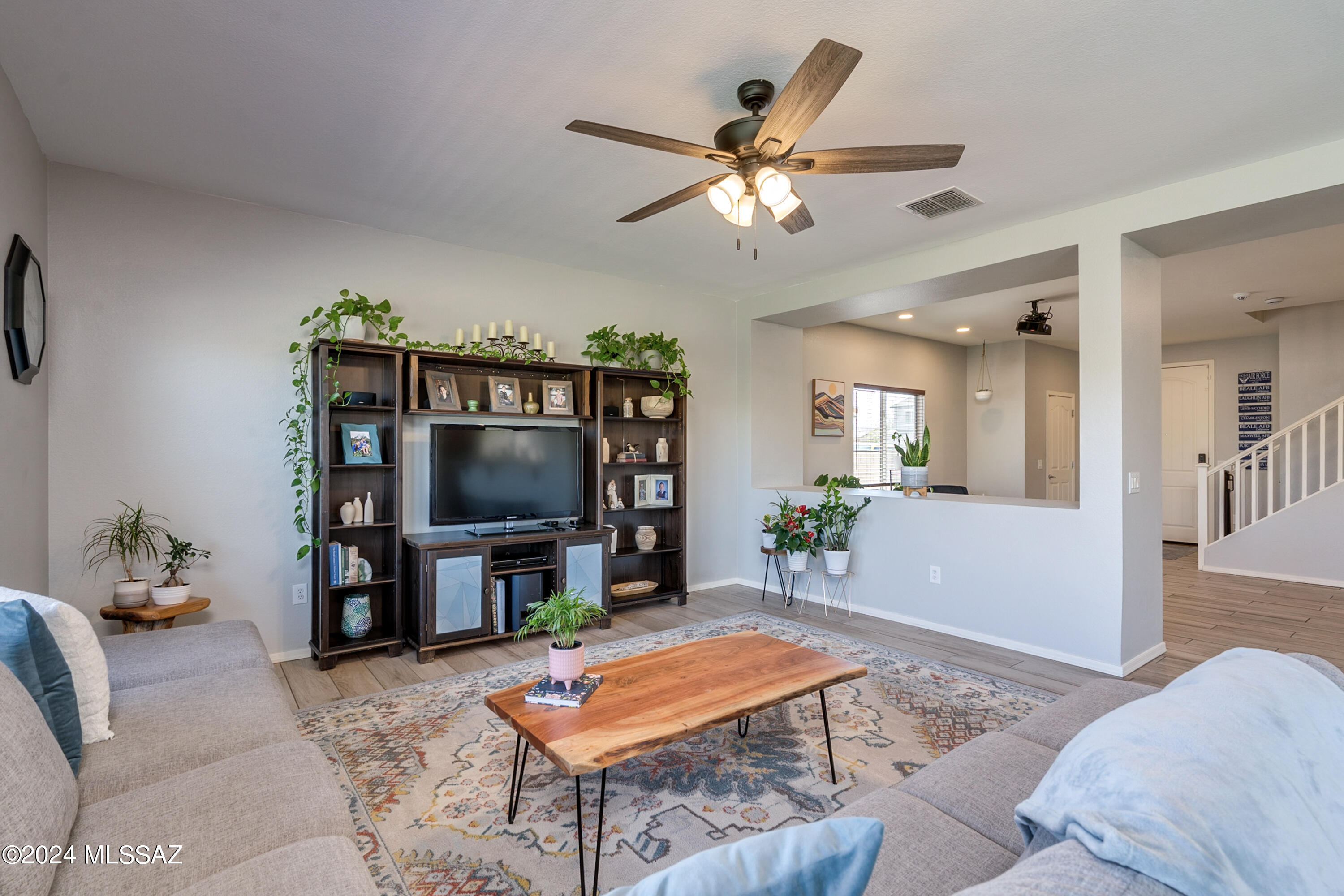 1168 W Camino Hombre Viejo