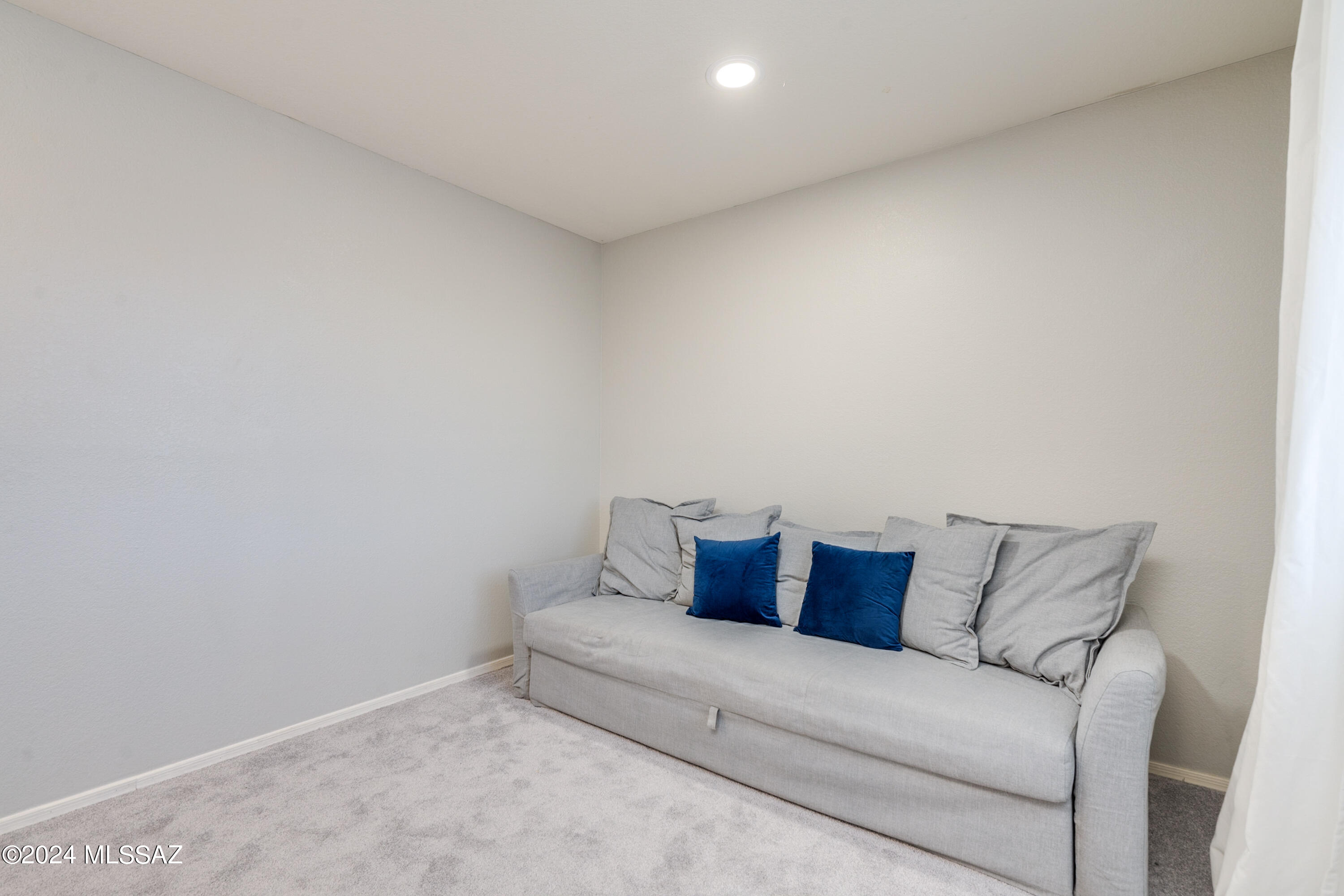 1168 W Camino Hombre Viejo
