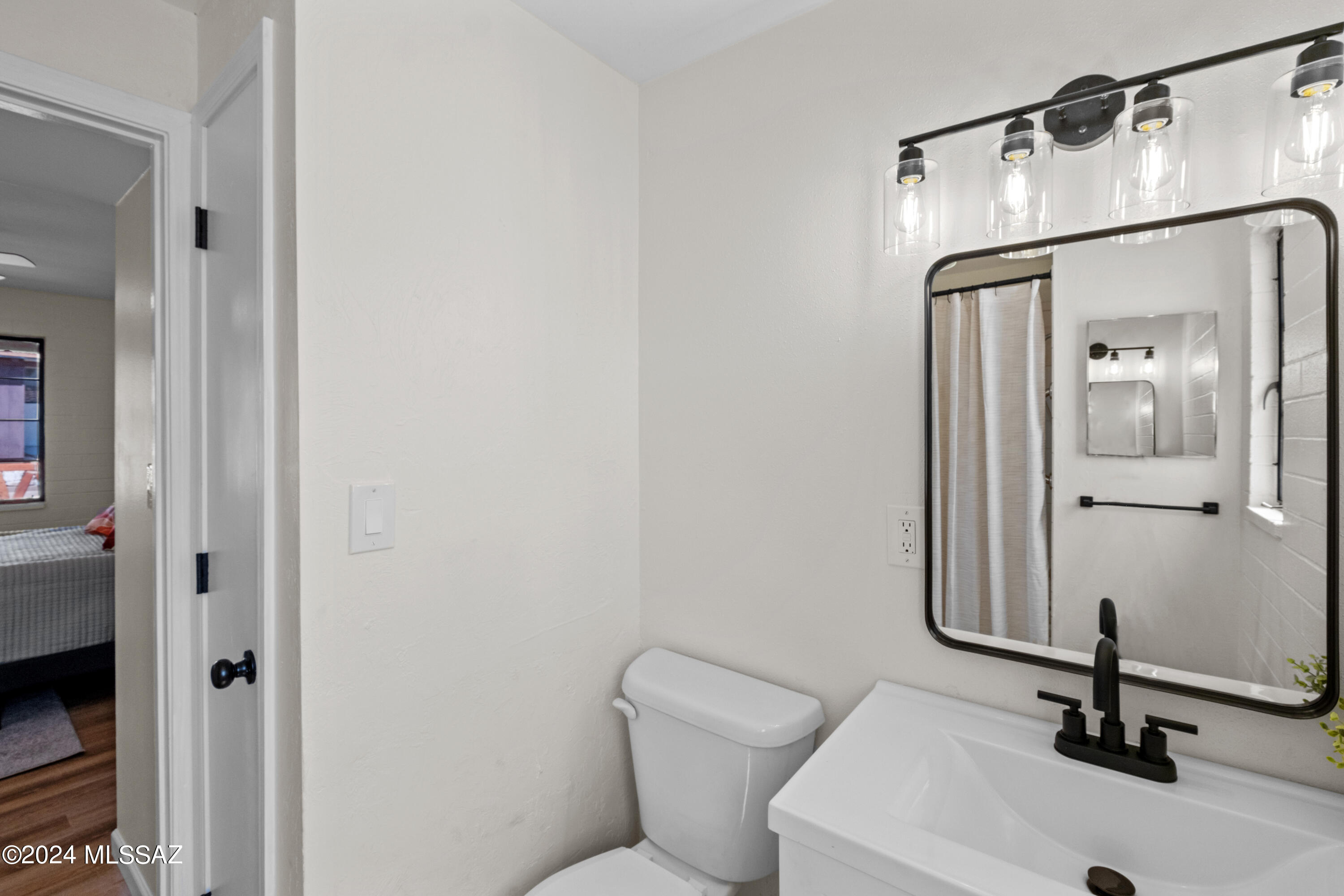 435 S Paseo Lobo B