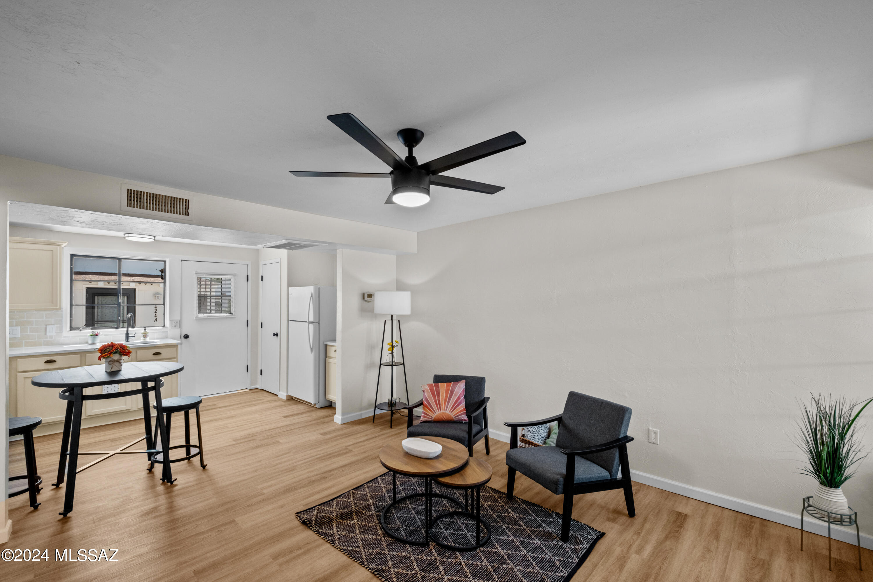 435 S Paseo Lobo B