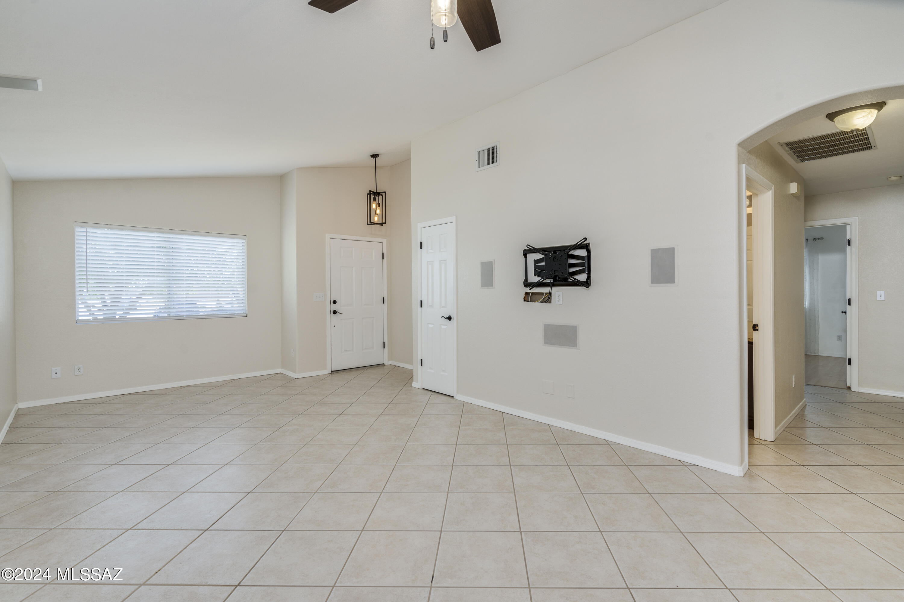 3313 W Corte Albor