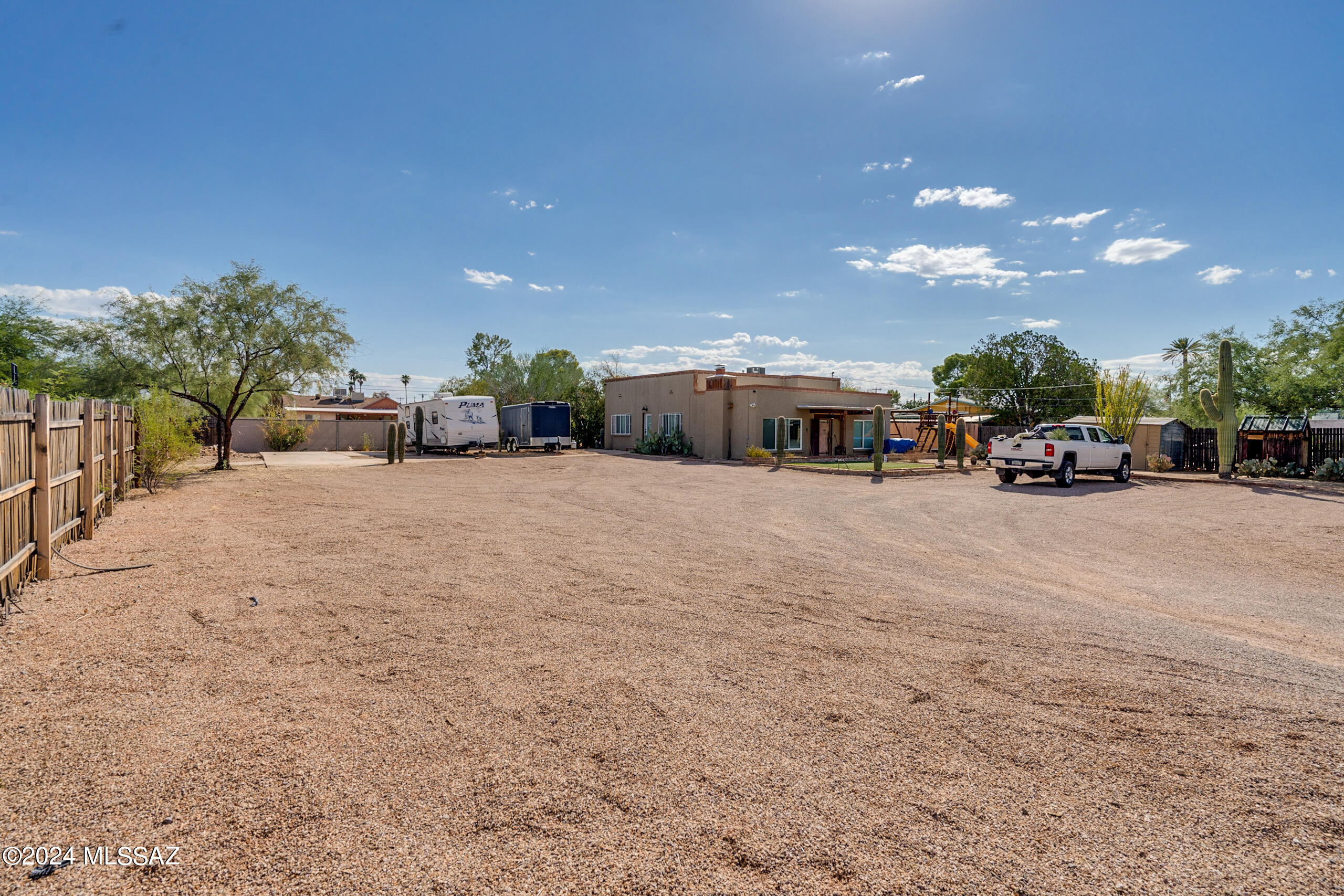 3204 E Almartin Street 3