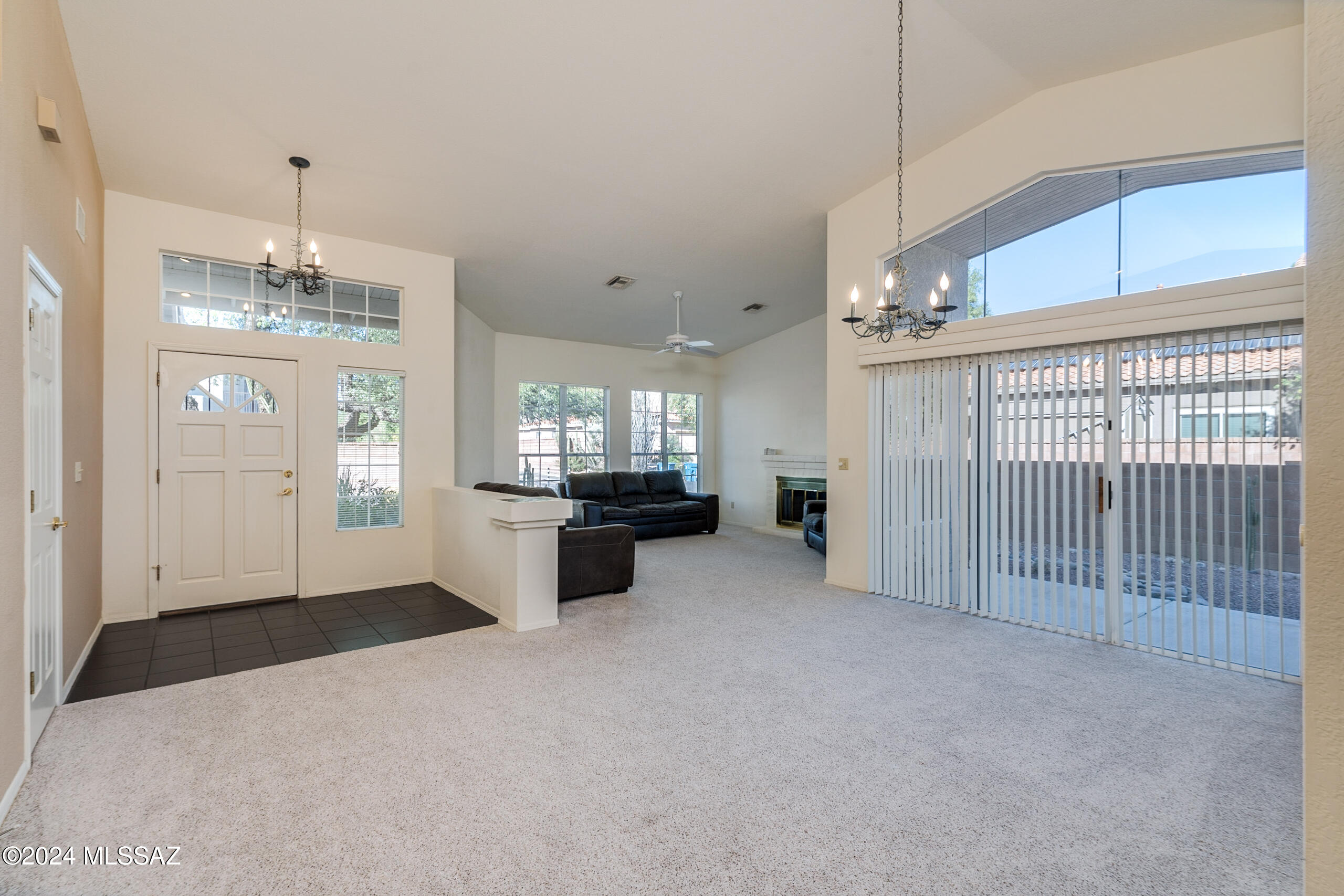 877 W Annandale Way