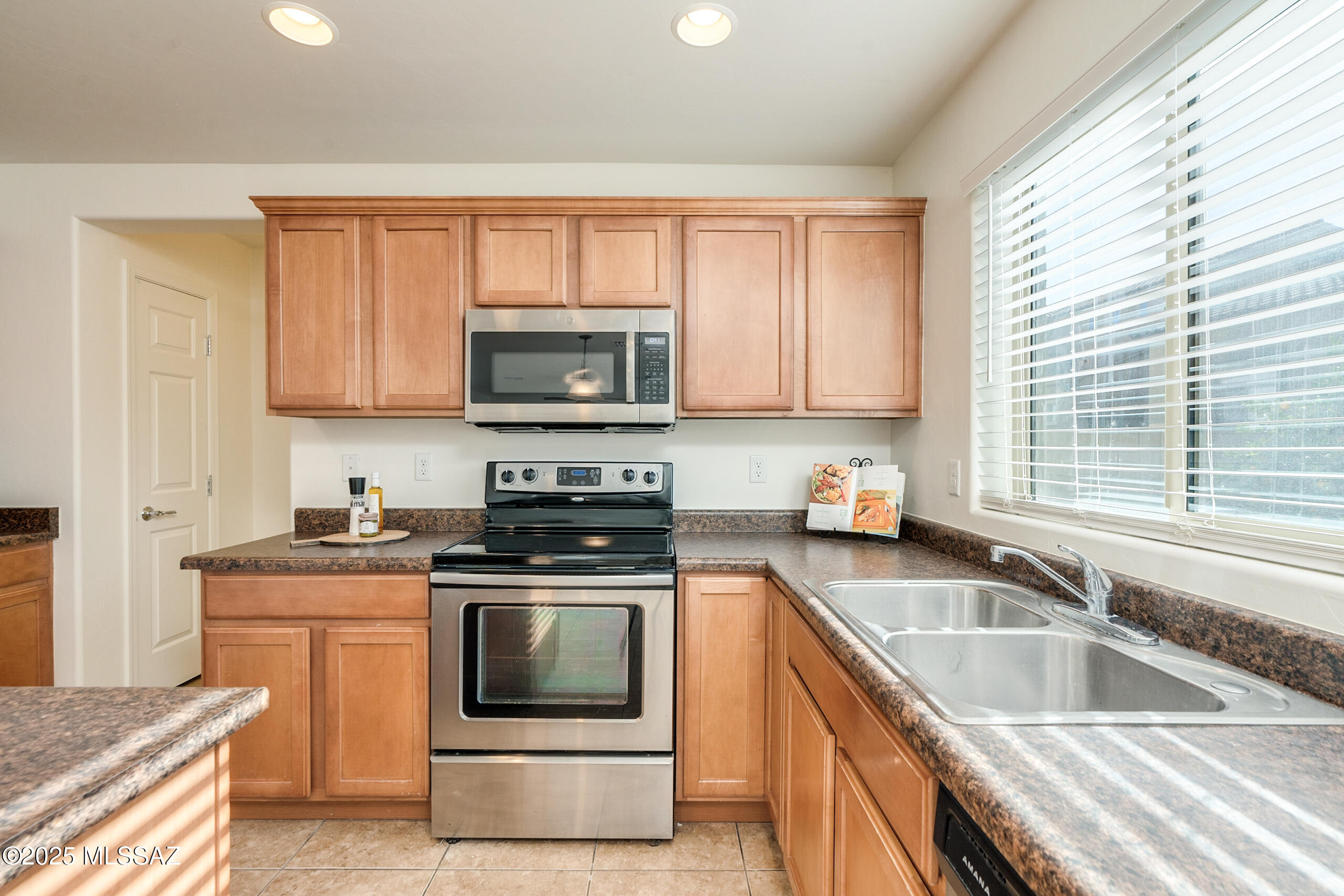 5761 S Ladyslipper Place