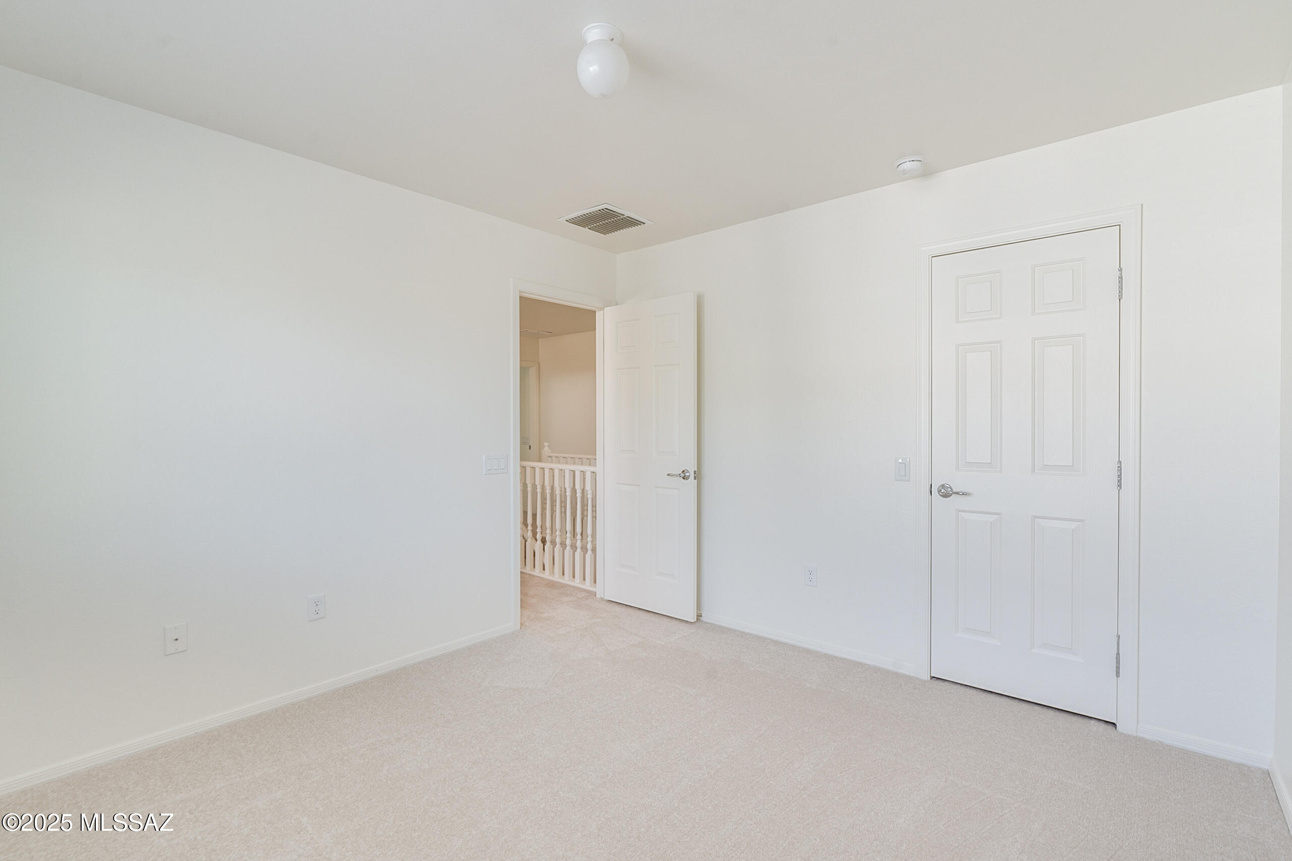 5761 S Ladyslipper Place