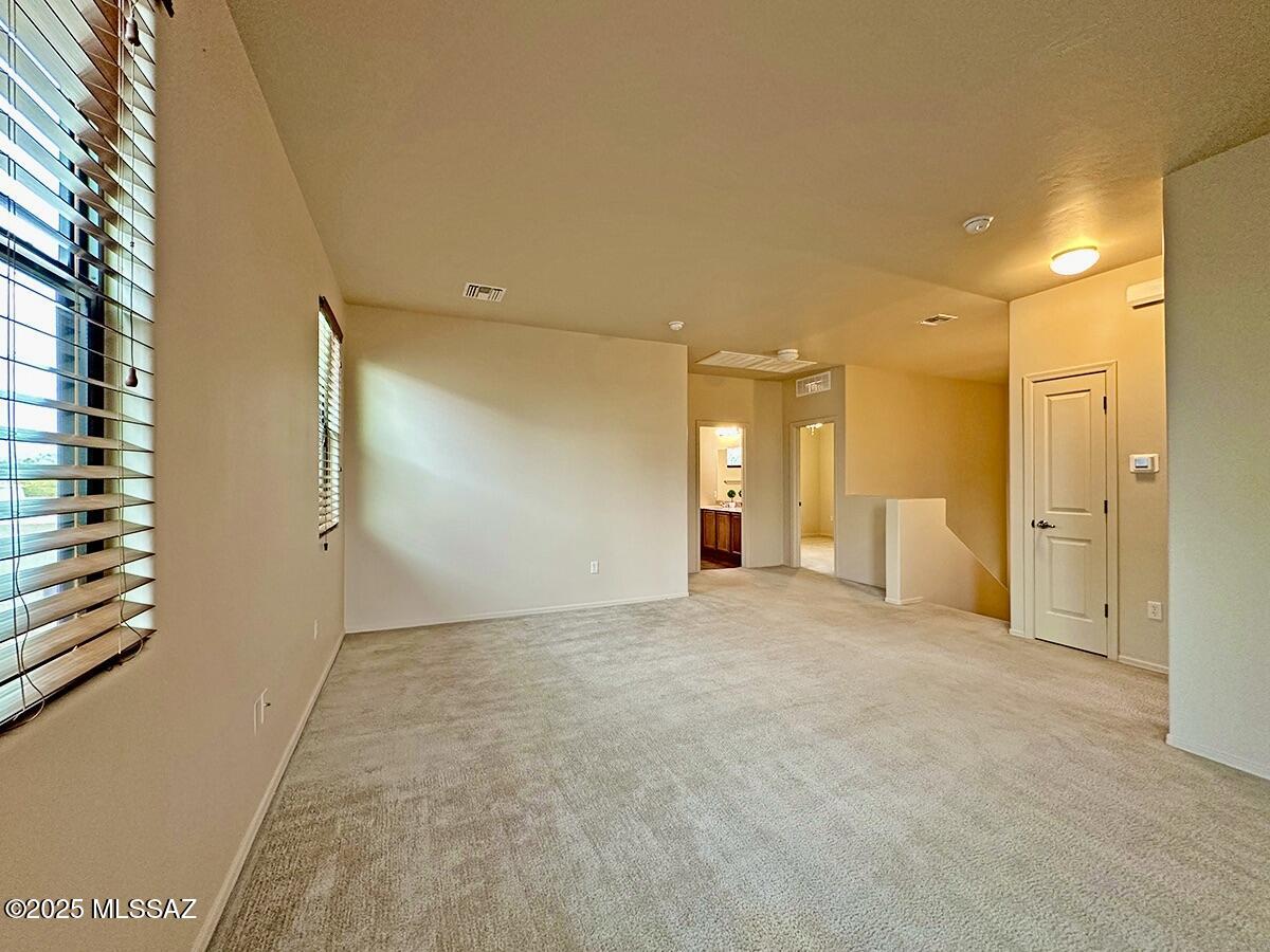 1554 N Lee Lofts Lane