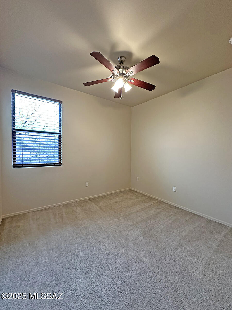 1554 N Lee Lofts Lane
