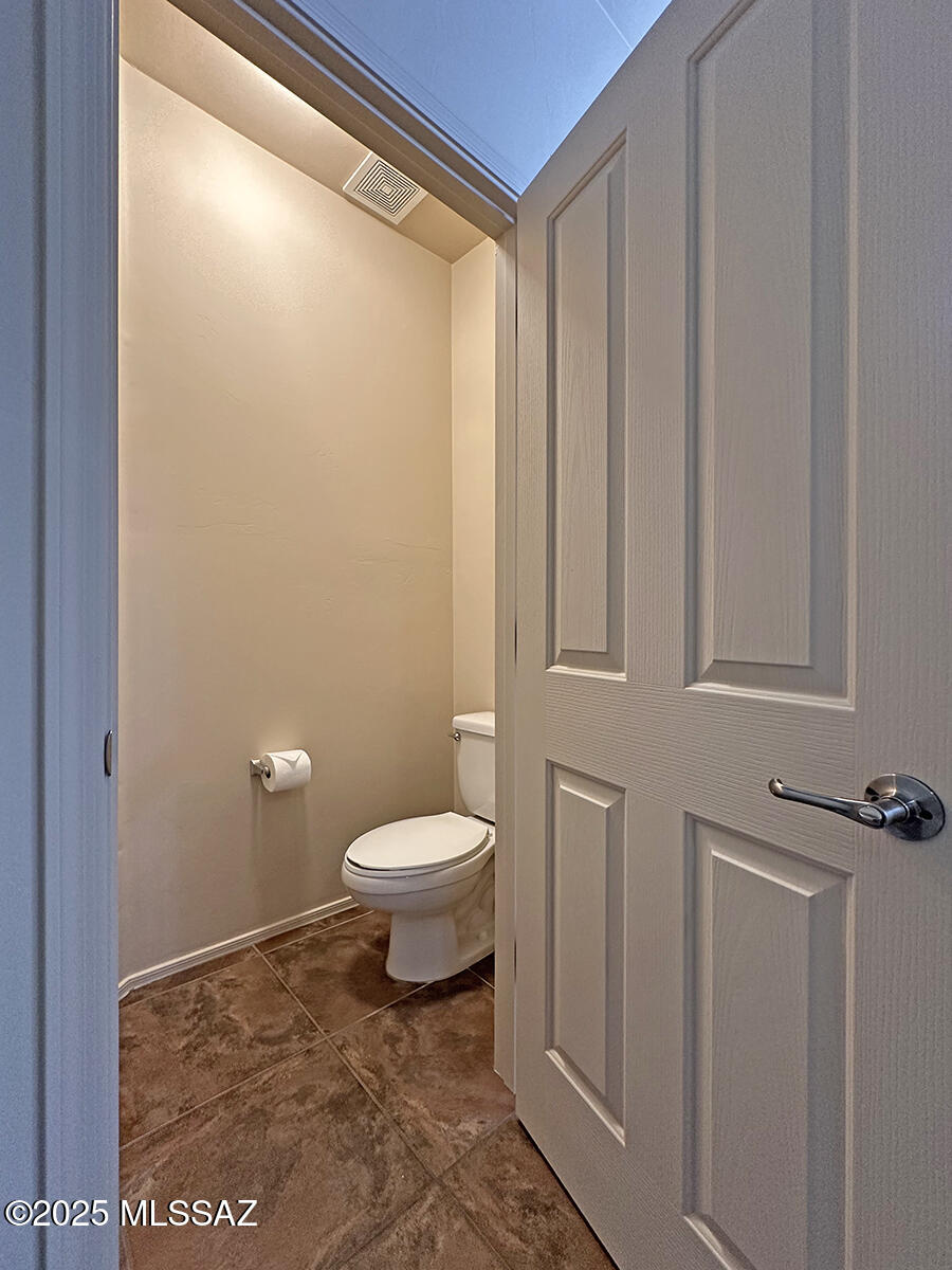 1554 N Lee Lofts Lane