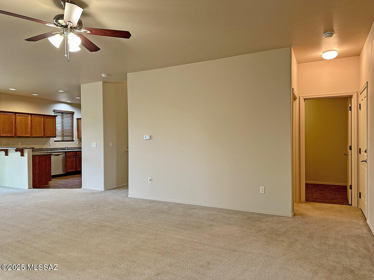 1554 N Lee Lofts Lane