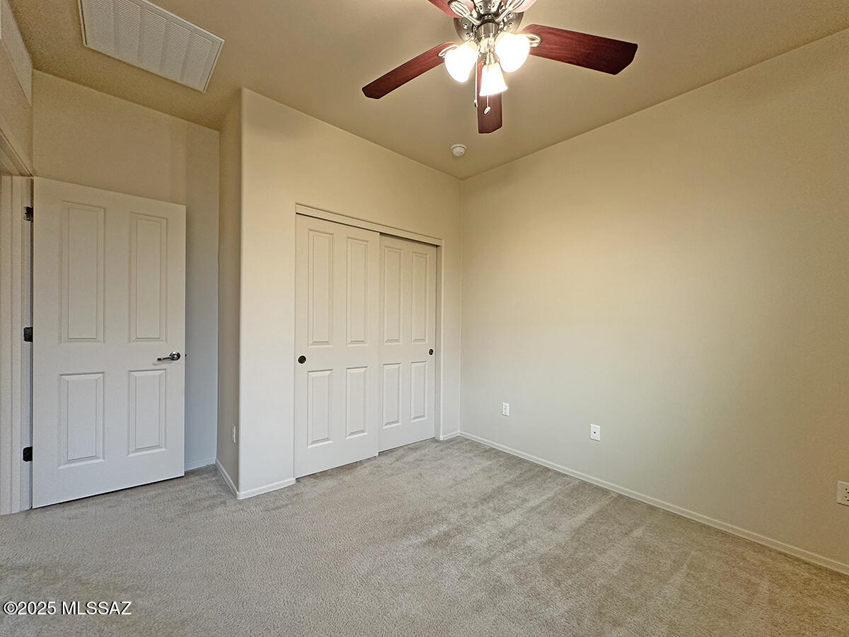 1554 N Lee Lofts Lane
