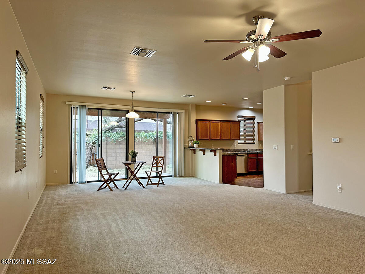 1554 N Lee Lofts Lane