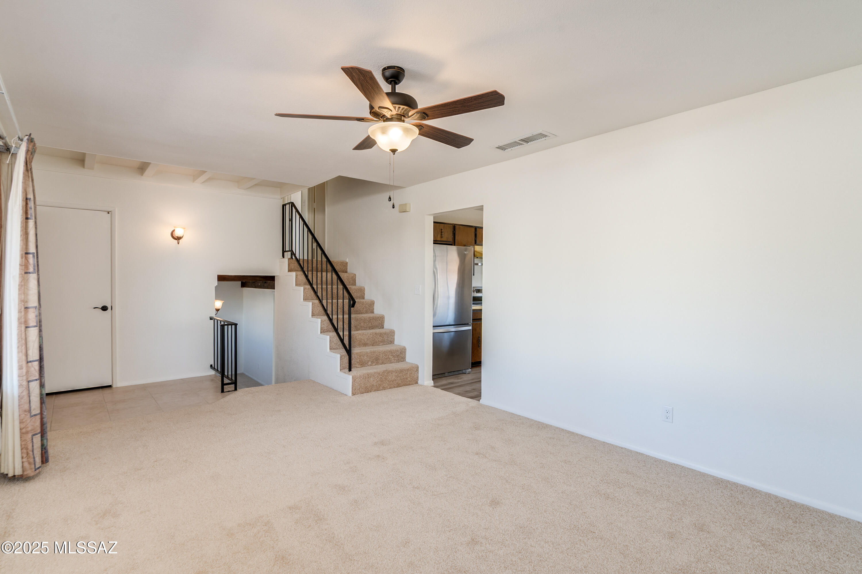 4131 W Orangewood Drive