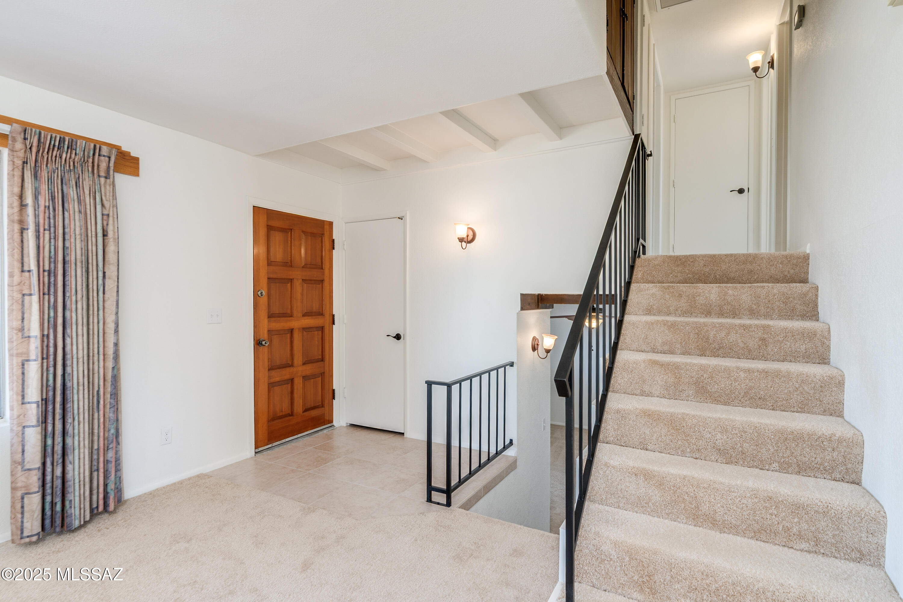 4131 W Orangewood Drive