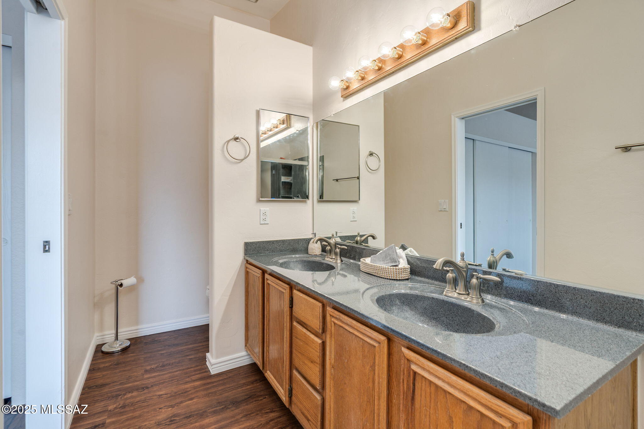 2769 W Firebrook Road