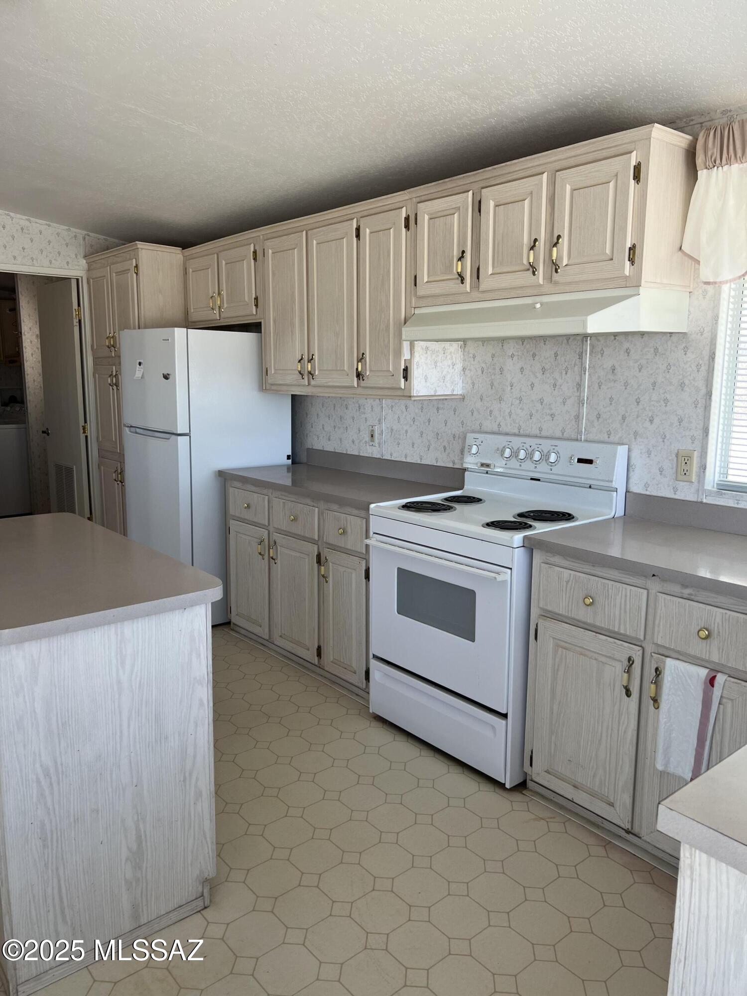 16695 S Tatanka Lane