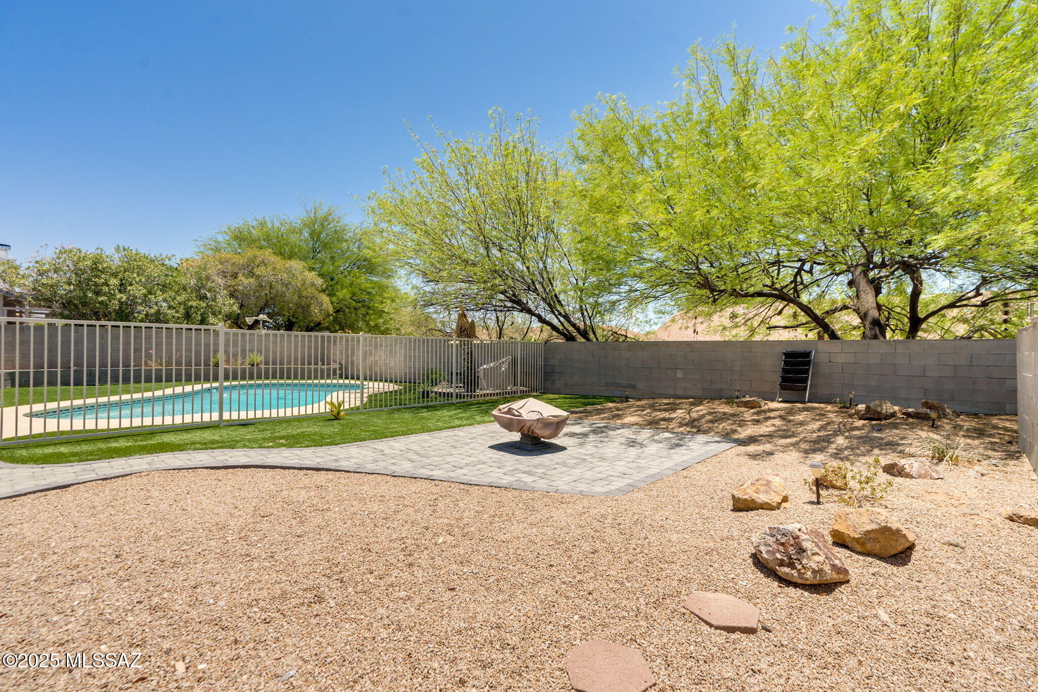 4813 W Snowberry Lane
