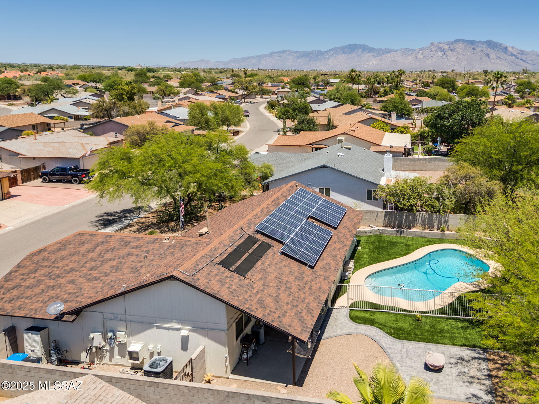 4813 W Snowberry Lane