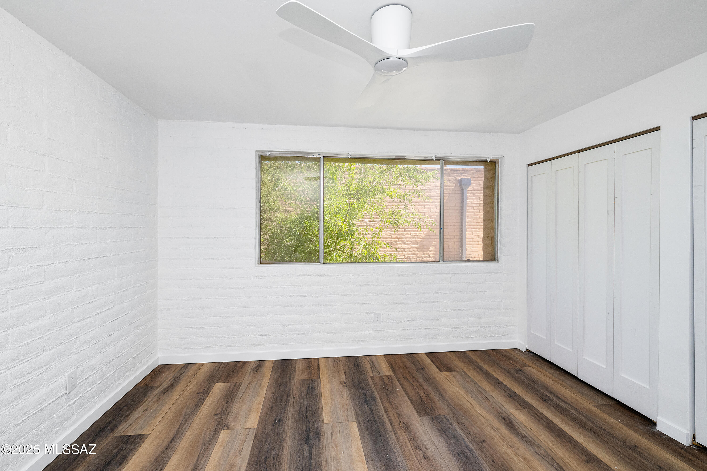 2875 N Tucson Boulevard N Unit: APT 5