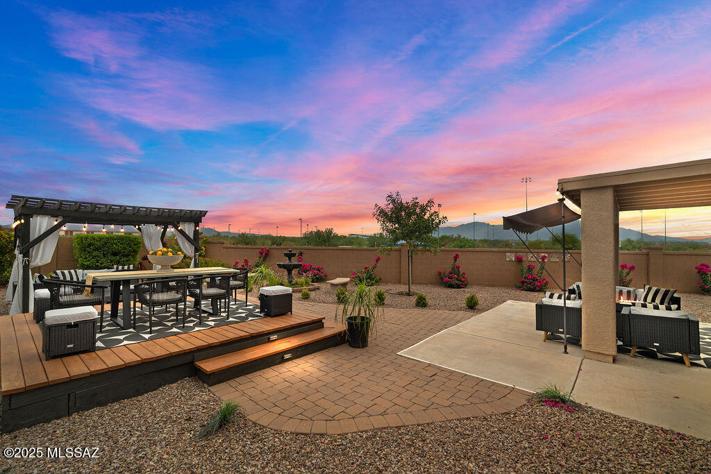 6148 W Van Dyke Court